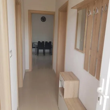 Apartmani Vrdoljak Malinska Exterior photo