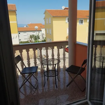 Apartmani Vrdoljak Malinska Exterior photo