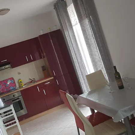 Apartmani Vrdoljak Malinska Exterior photo