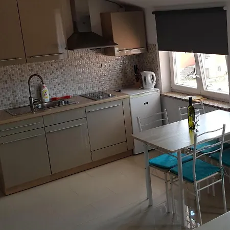 Apartmani Vrdoljak Malinska Exterior photo