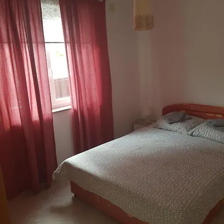 Apartmani Vrdoljak Malinska Exterior photo